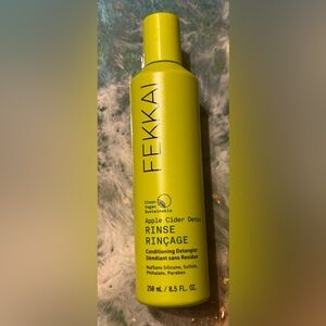 Fekkai Apple Cider Detox Rinse - Vibrant Yellow